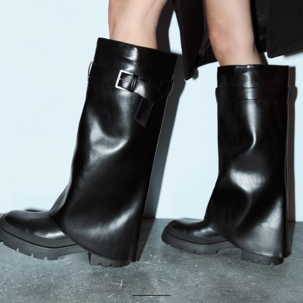 ZARA NWT WOMAN KNEE-HIGH GAITER BOOTS WITH BUCKLE
